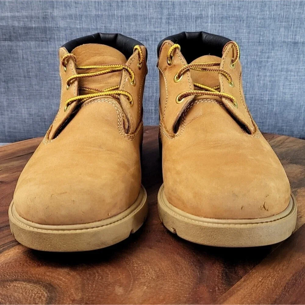 Timberland 3-Eye Chukka Boot Wheat Big Kids Junior's size 6 (EU 39) 7190R